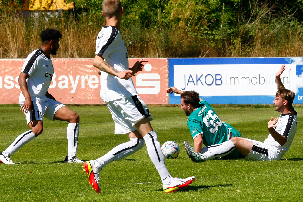 1. Mannschaft vs. SC Kreuz Bayreuth (17.07.2022) - 30