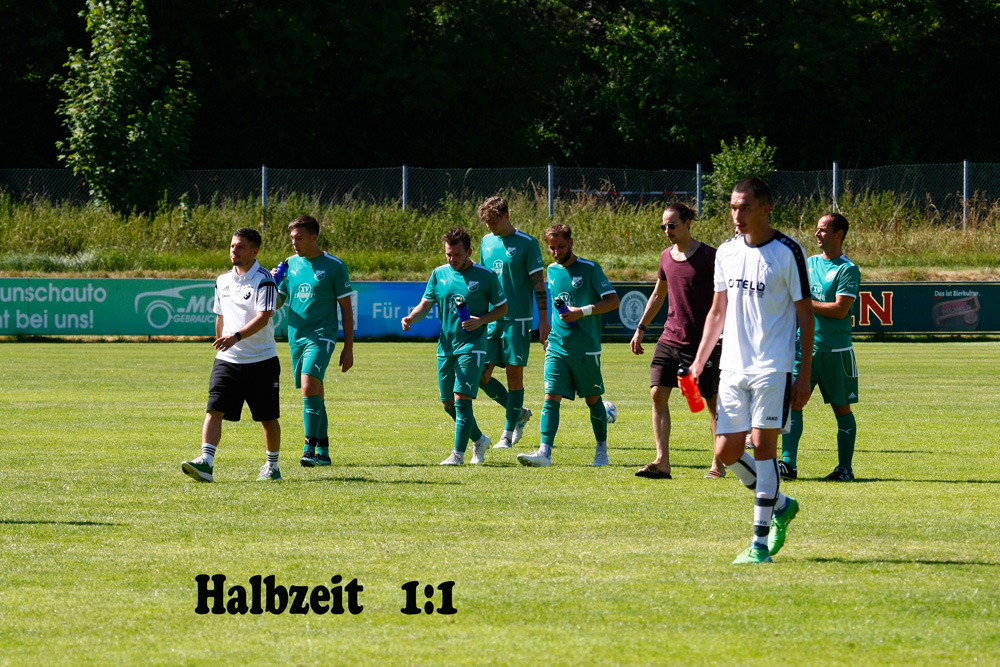 1. Mannschaft vs. SC Kreuz Bayreuth (17.07.2022) - 71