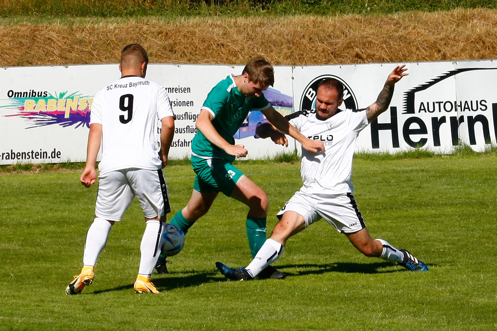 1. Mannschaft vs. SC Kreuz Bayreuth (17.07.2022) - 94
