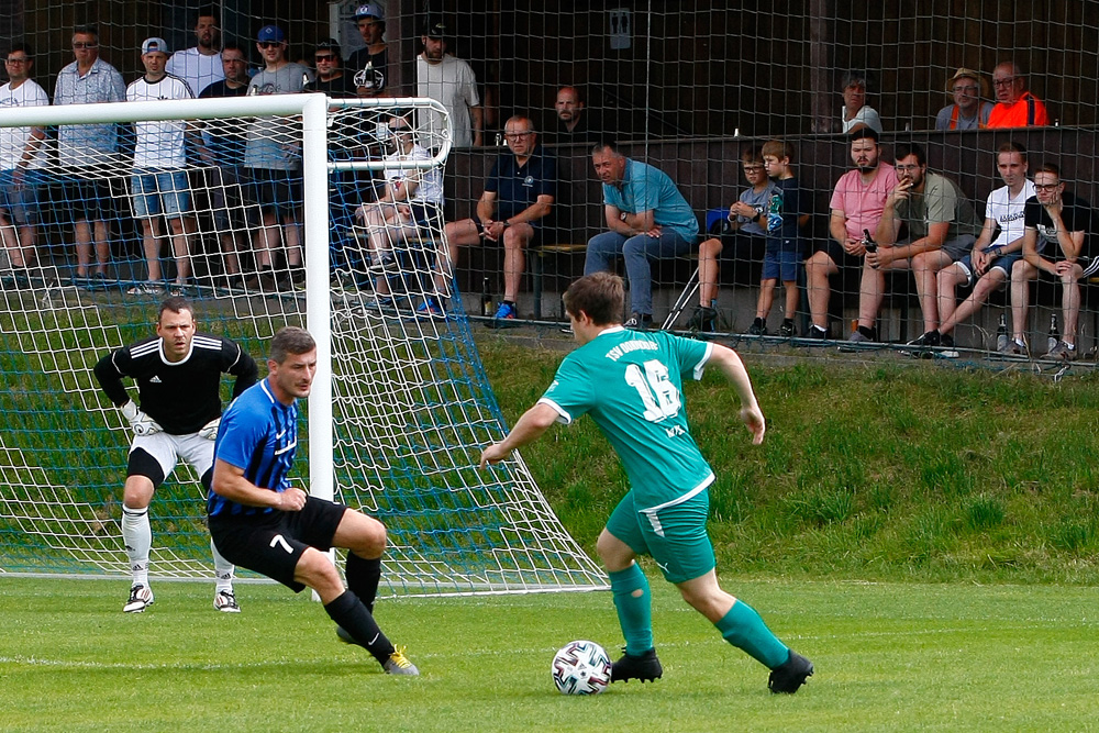 1. Mannschaft vs. TSV Bischofsgrün (24.07.2022) - 45