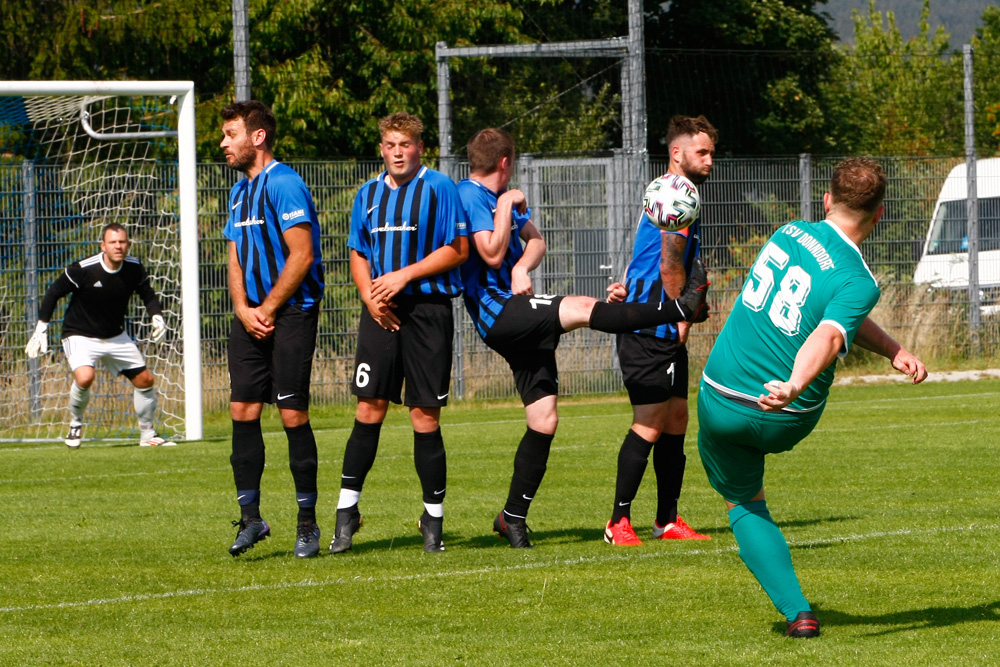 1. Mannschaft vs. TSV Bischofsgrün (24.07.2022) - 77
