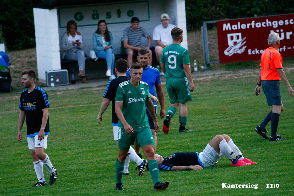 2. Mannschaft vs. SSV Kirchenpingarten 2 (27.07.2022) - 70