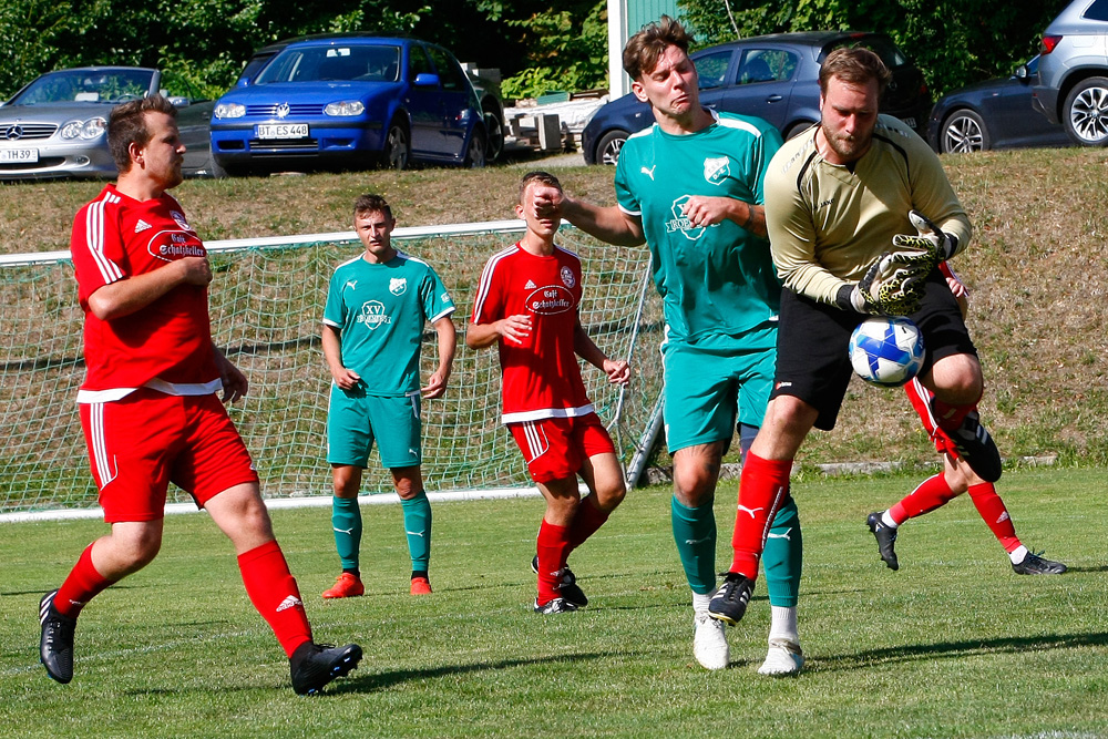 1. Mannschaft vs. SV Röhrenhof (07.08.2022) - 65