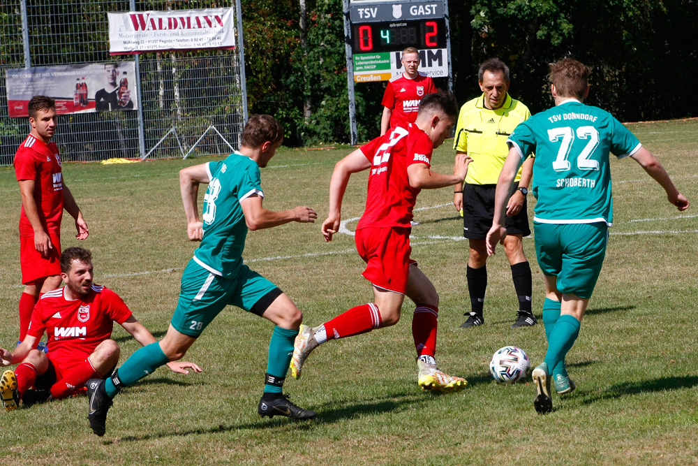1. Mannschaft vs. TSV Engelmannsreuth (21.08.2022) - 40