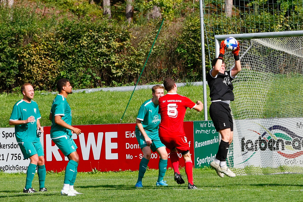 1. Mannschaft vs. SV Mistelgau 2 (11.09.2022) - 67