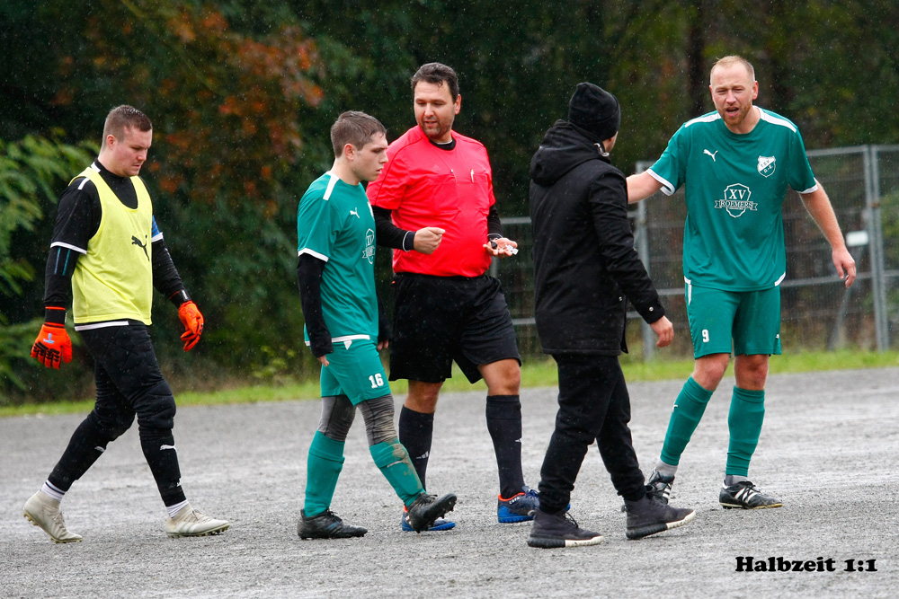 1. Mannschaft vs. TSV Bindlach (02.10.2022) - 50