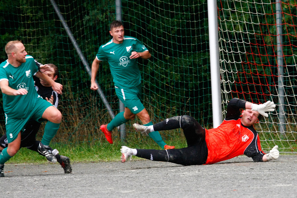 1. Mannschaft vs. TSV Bindlach (02.10.2022) - 56