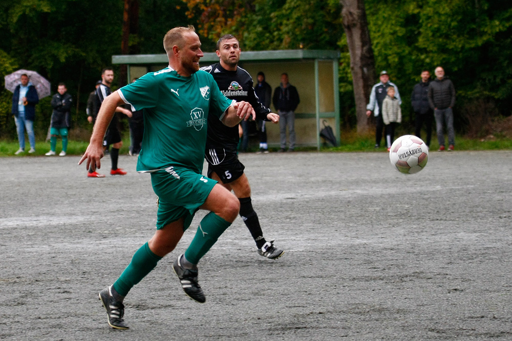 1. Mannschaft vs. TSV Bindlach (02.10.2022) - 66