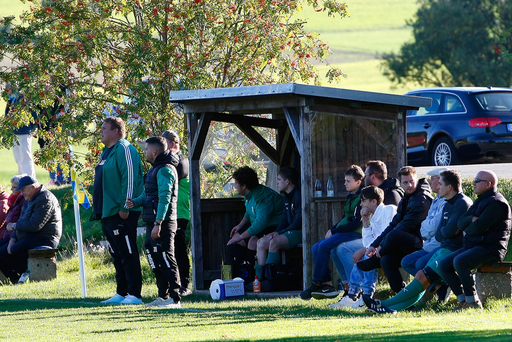 1. Mannschaft vs. (SG1) ASV Nemmersdorf / SpVgg Goldkronach II (09.10.2022) - 32