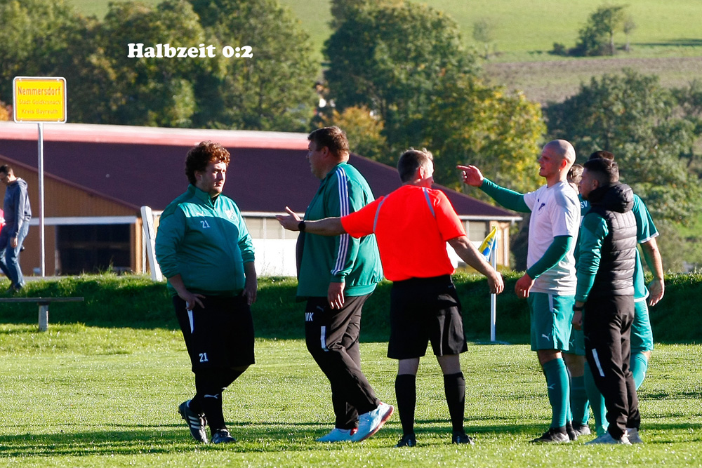 1. Mannschaft vs. (SG1) ASV Nemmersdorf / SpVgg Goldkronach II (09.10.2022) - 45
