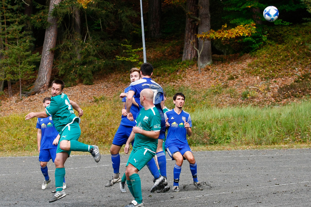 2. Mannschaft vs. Sportring Bayreuth II (16.10.2022) - 30