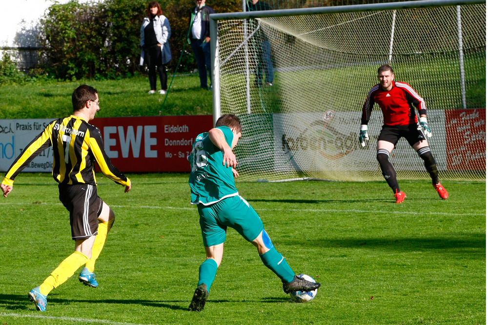 1. Mannschaft vs. SV Kirchahorn (16.10.2022) - 15