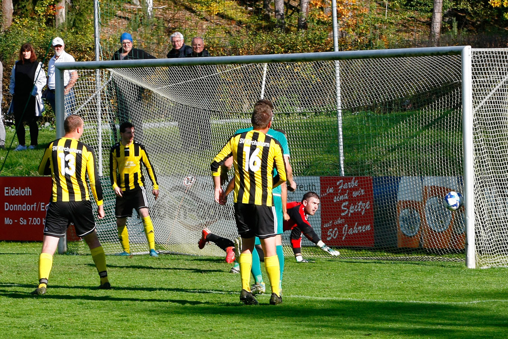 1. Mannschaft vs. SV Kirchahorn (16.10.2022) - 28