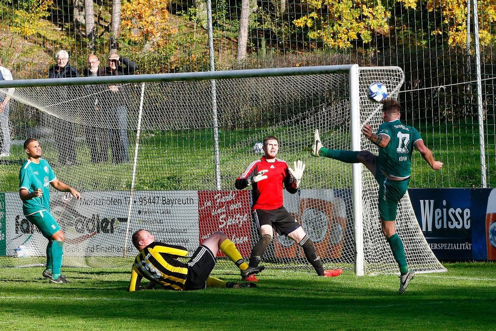 1. Mannschaft vs. SV Kirchahorn (16.10.2022) - 46