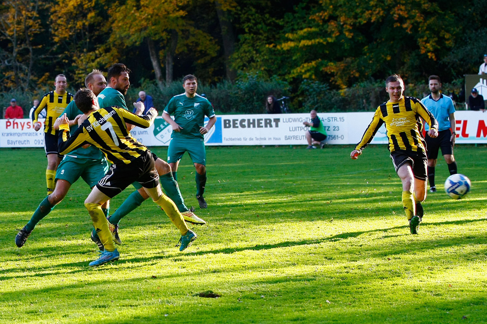 1. Mannschaft vs. SV Kirchahorn (16.10.2022) - 65