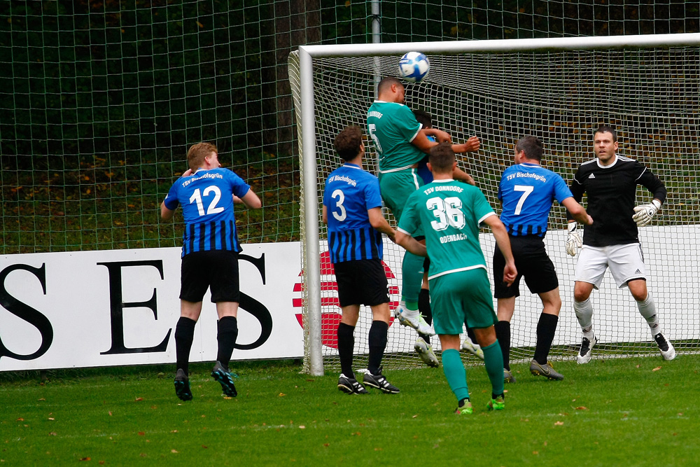 1. Mannschaft vs. TSV Bischofsgrün (23.10.2022) - 29