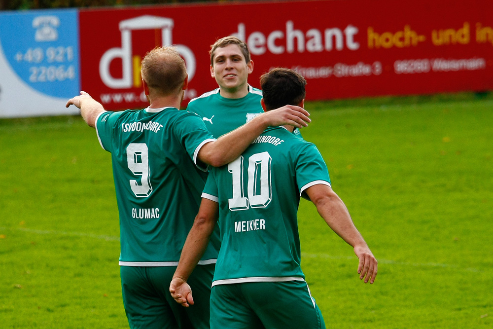 1. Mannschaft vs. TSV Bischofsgrün (23.10.2022) - 46