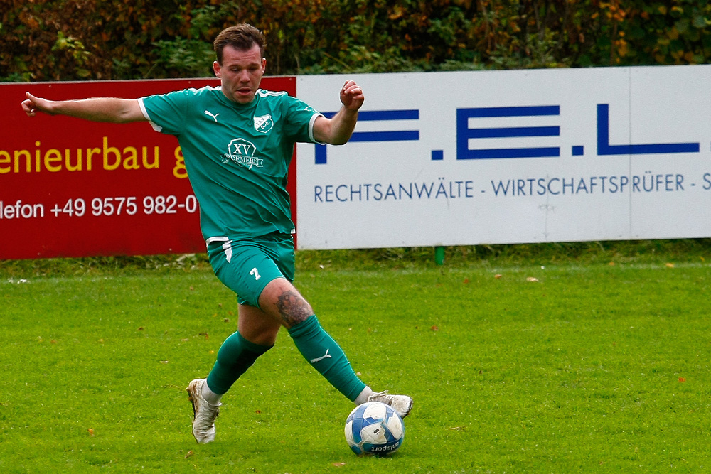 1. Mannschaft vs. TSV Bischofsgrün (23.10.2022) - 66