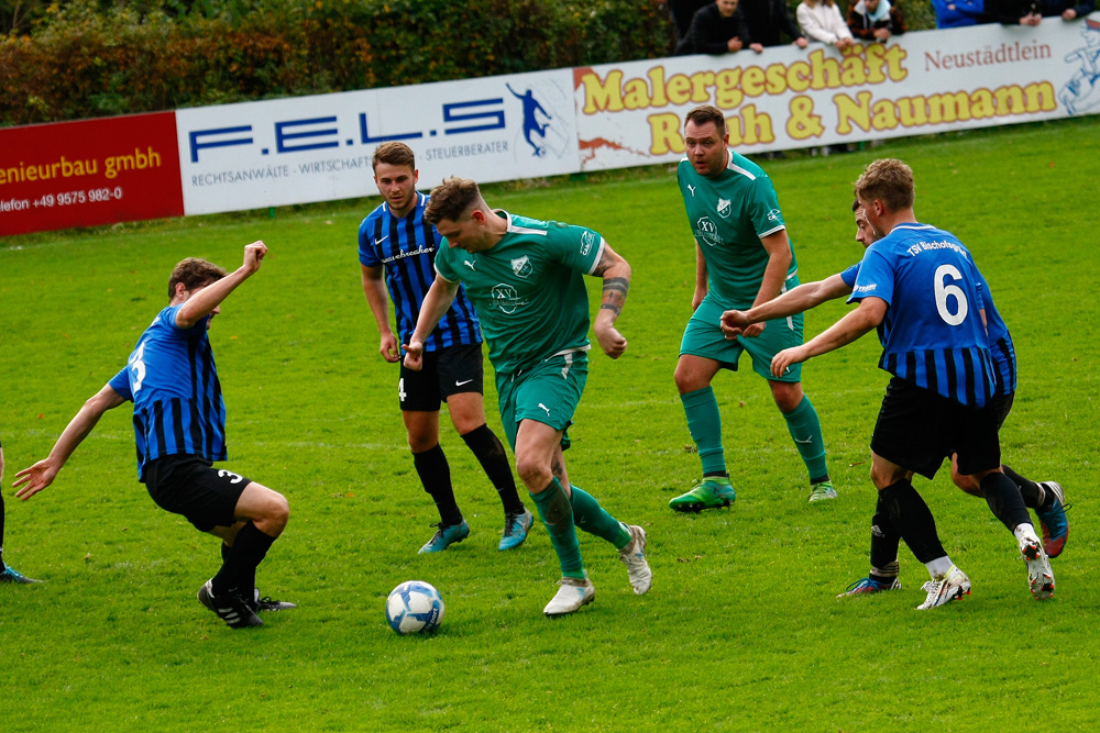 1. Mannschaft vs. TSV Bischofsgrün (23.10.2022) - 69