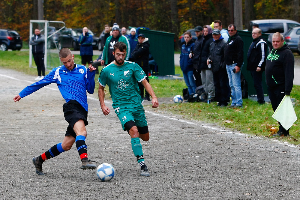 1. Mannschaft vs. TSV 1909 Obernsees (06.11.2022) - 17