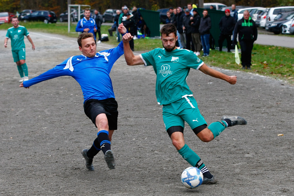 1. Mannschaft vs. TSV 1909 Obernsees (06.11.2022) - 30