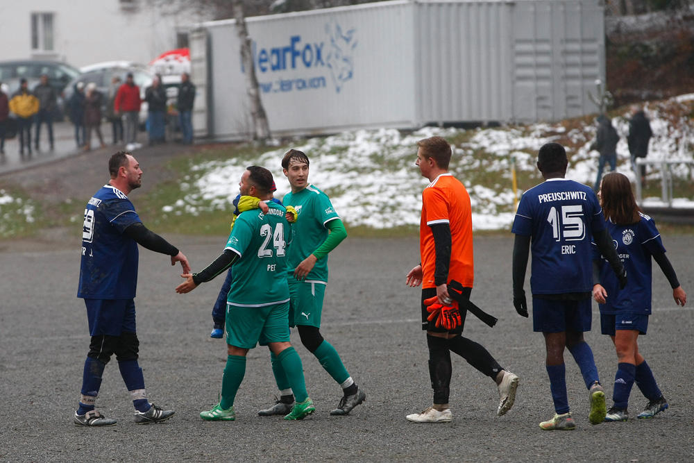 2. Mannschaft vs. ASV Oberpreuschwitz II (20.11.2022) - 75