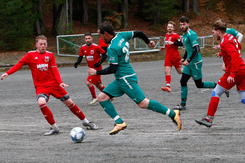 1. Mannschaft vs. TSV Engelmannsreuth (02.04.2023) - 40