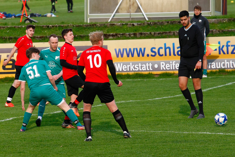 2. Mannschaft vs. FSV Bayreuth II (20.04.2023) - 16