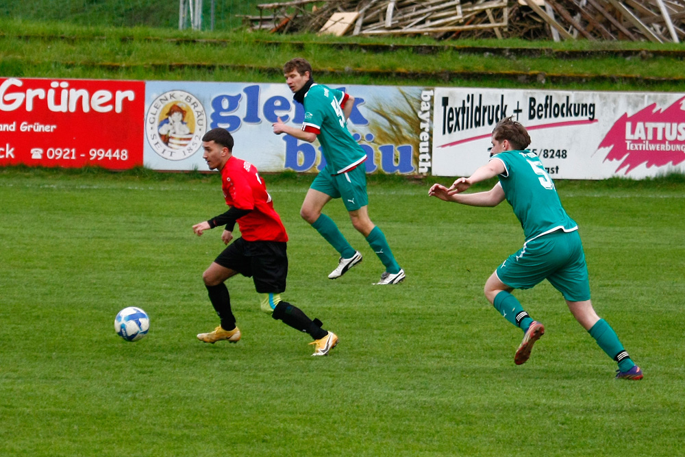 2. Mannschaft vs. FSV Bayreuth II (20.04.2023) - 30