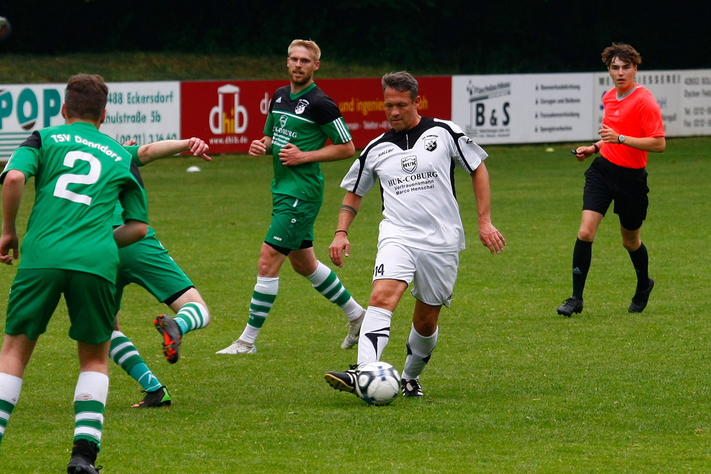 TSV Sportplatzkerwa 2023 - Gaudispiel - Konnix Eckersdorf : Trifftnix Donndorf -  9:4 - 60