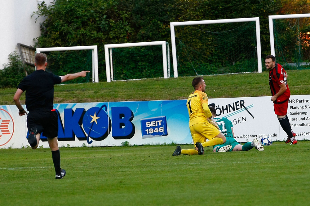 1. Mannschaft vs. FC Neuenmarkt (07.09.2023) - 57