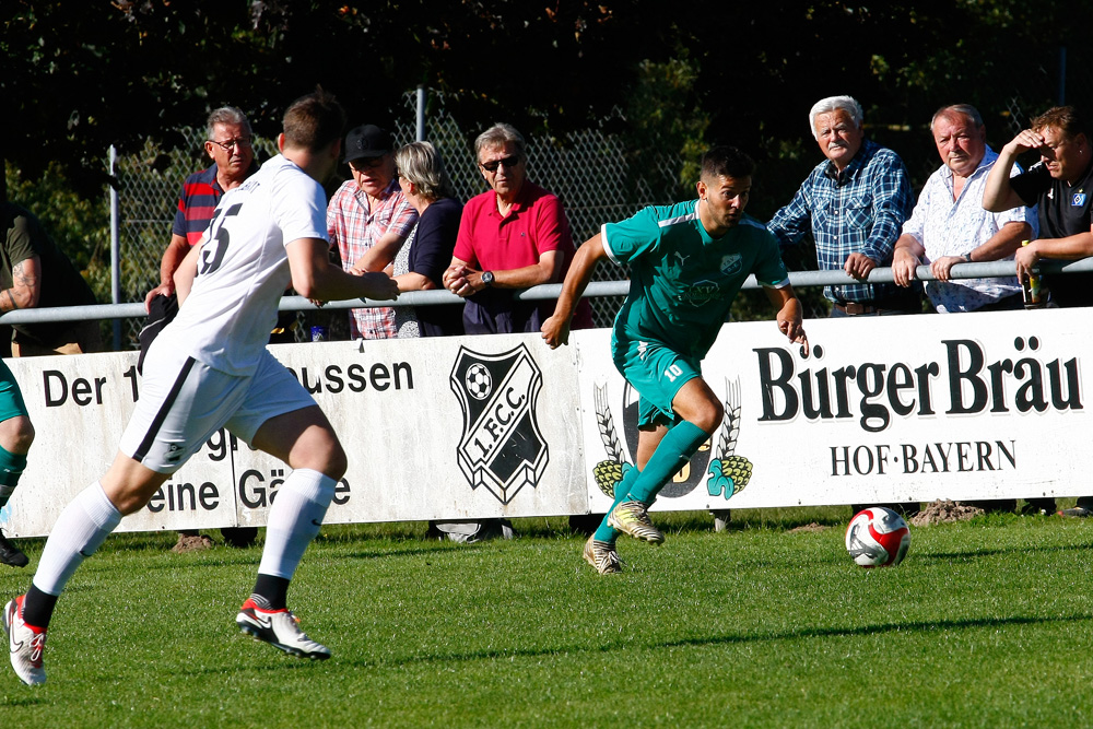 1. Mannschaft vs. 1. FC Creußen (01.10.2023) - 6