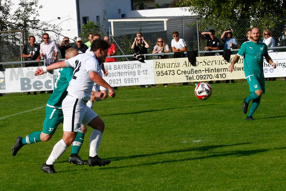1. Mannschaft vs. 1. FC Creußen (01.10.2023) - 36