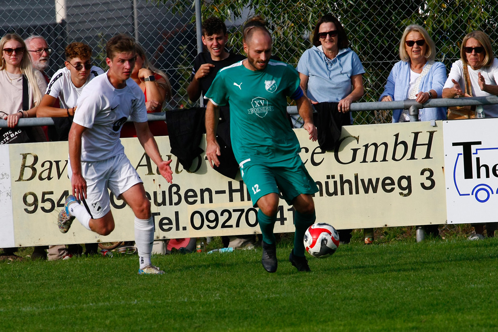 1. Mannschaft vs. 1. FC Creußen (01.10.2023) - 46