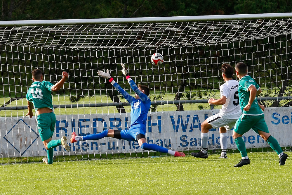 1. Mannschaft vs. 1. FC Creußen (01.10.2023) - 50