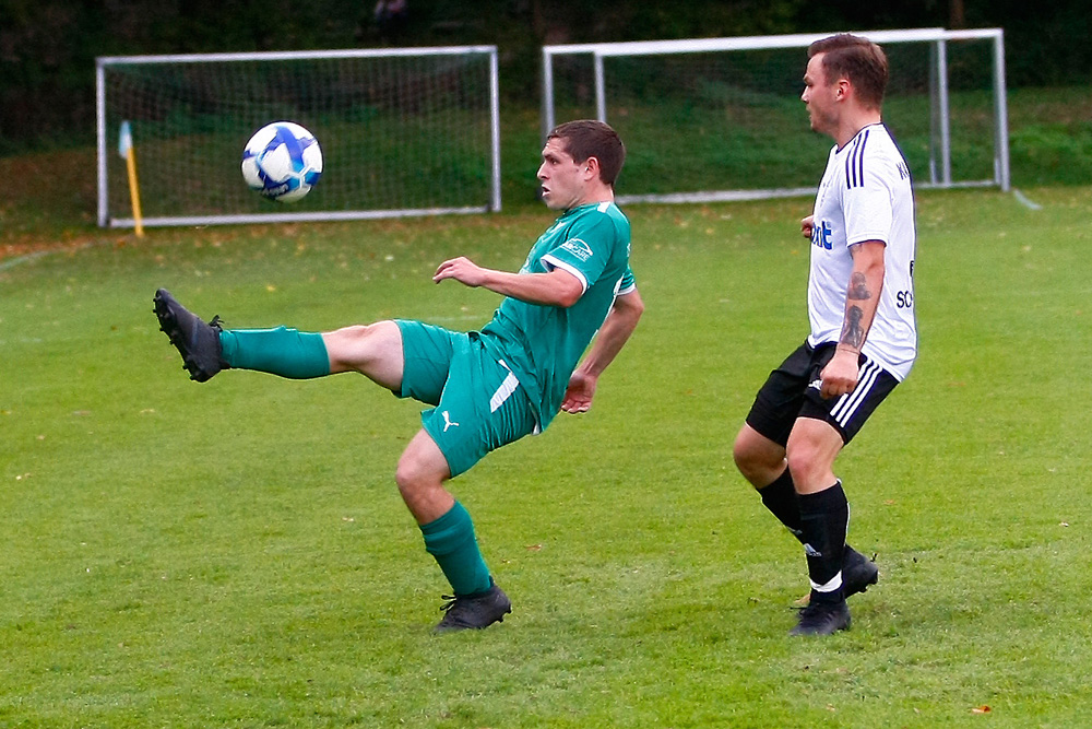 1. Mannschaft vs. SSV Kasendorf (03.10.2023) - 48