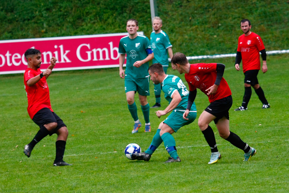 2. Mannschaft vs. FSV Bayreuth II (08.10.2023) - 12