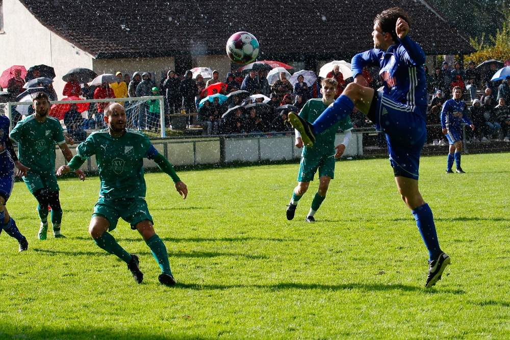 1. Mannschaft vs. Sportring Bayreuth (15.10.2023) - 33