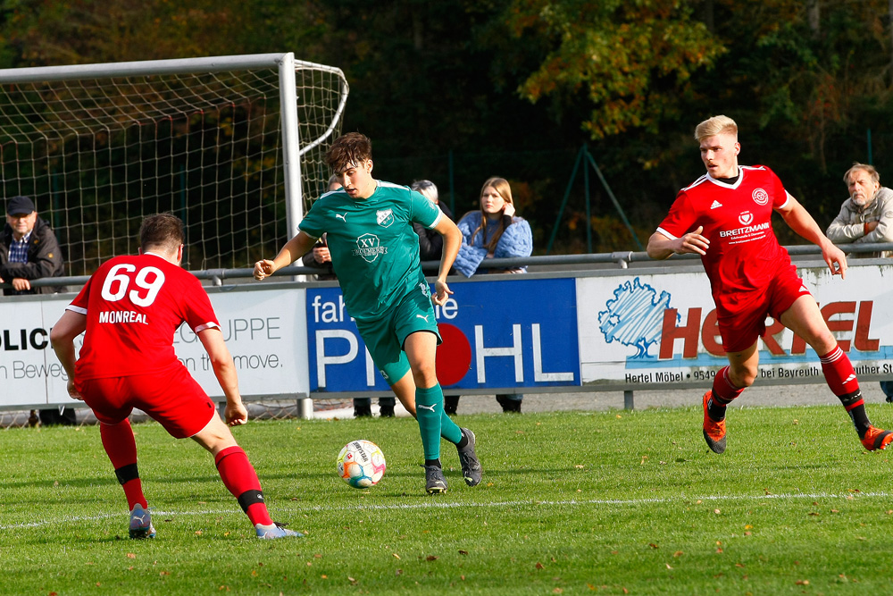 1. Mannschaft vs. SV 1921 Heinersreuth (01.11.2023) - 41