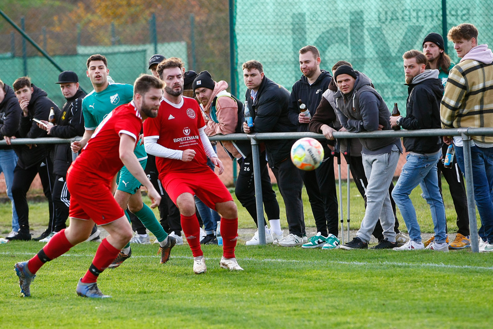 1. Mannschaft vs. SV 1921 Heinersreuth (01.11.2023) - 69