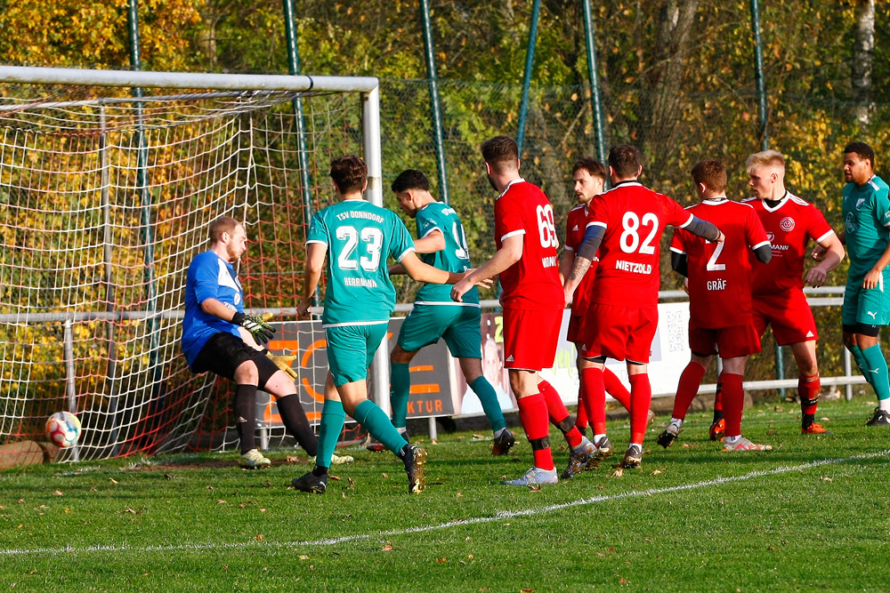 1. Mannschaft vs. SV 1921 Heinersreuth (01.11.2023) - 81