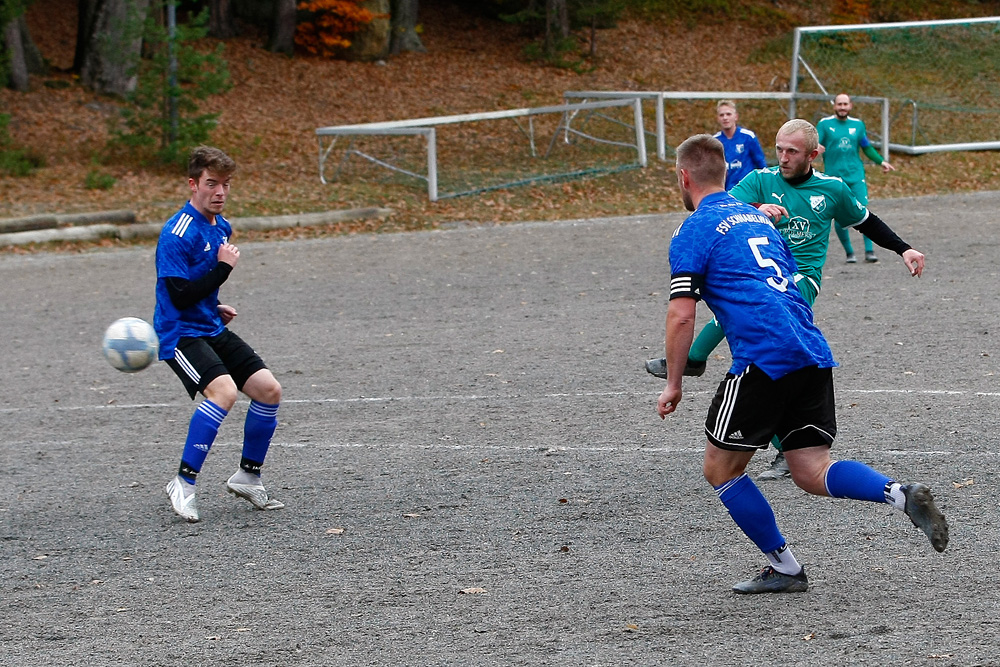 1. Mannschaft vs. FSV Schnabelwaid (04.11.2023) - 17