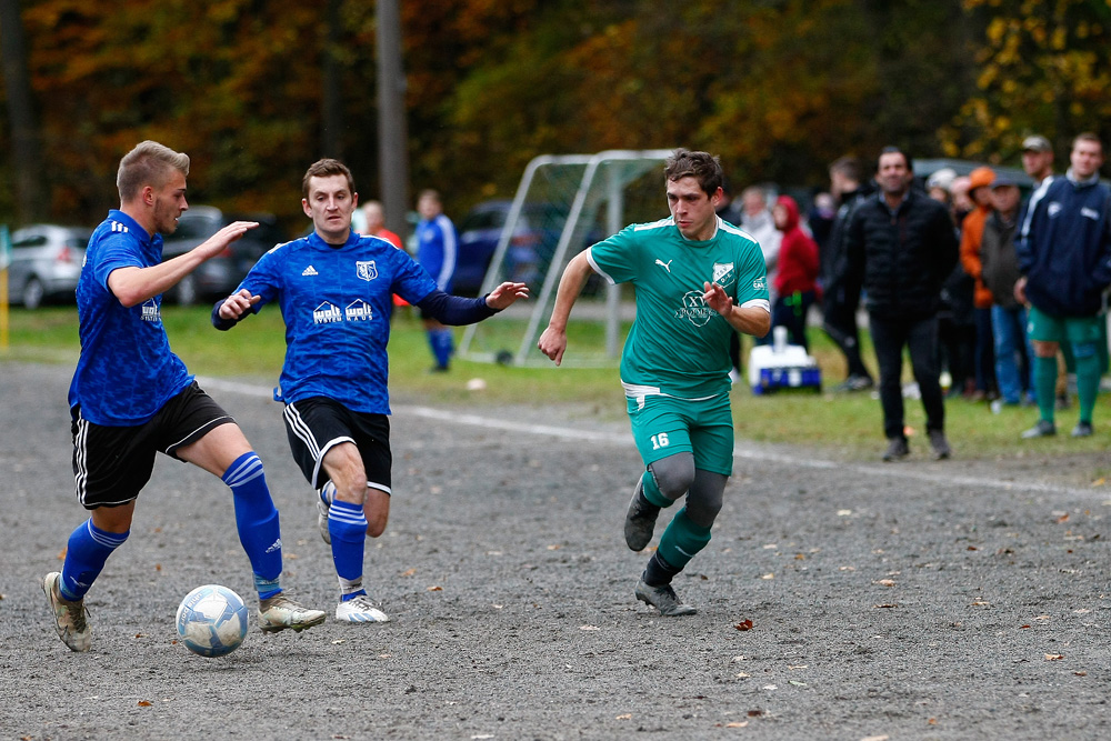 1. Mannschaft vs. FSV Schnabelwaid (04.11.2023) - 41