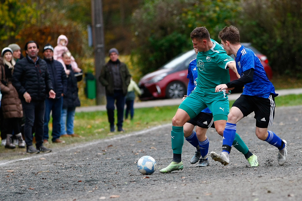 1. Mannschaft vs. FSV Schnabelwaid (04.11.2023) - 47