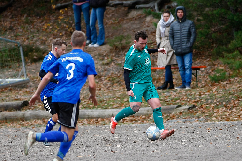 1. Mannschaft vs. FSV Schnabelwaid (04.11.2023) - 64