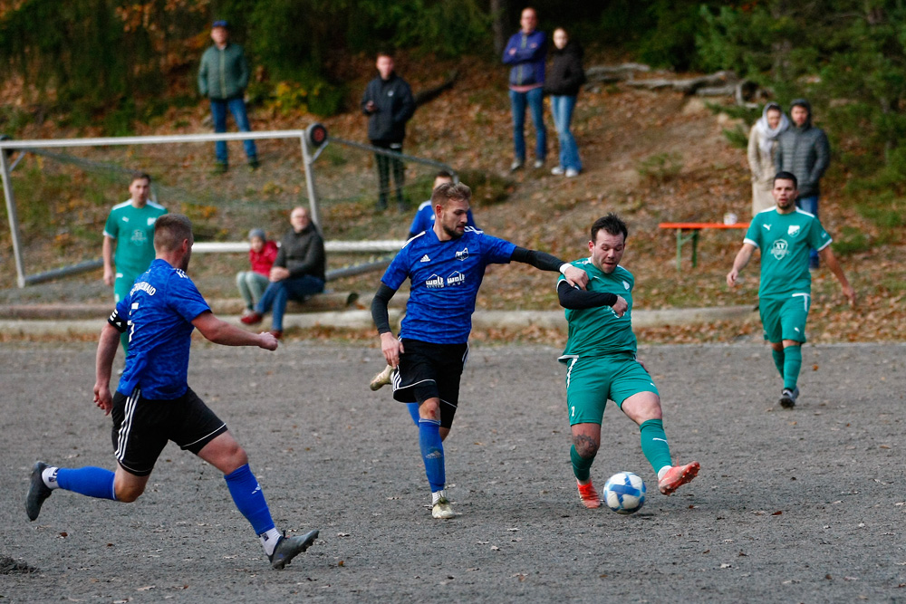 1. Mannschaft vs. FSV Schnabelwaid (04.11.2023) - 67