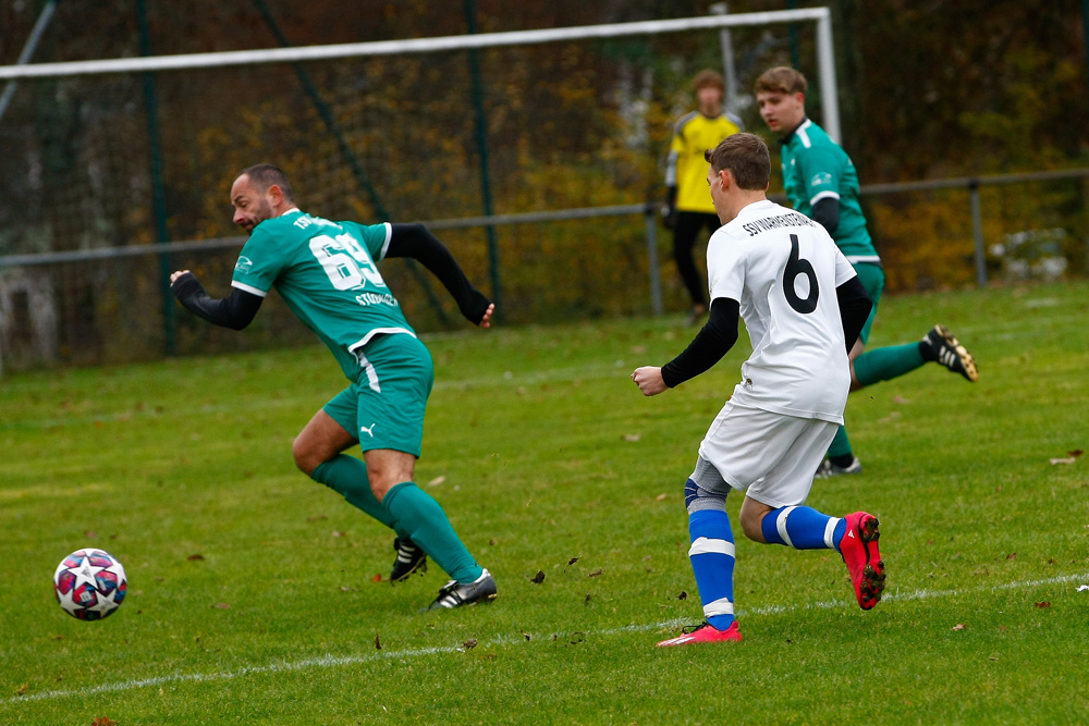 2. Mannschaft vs. (SG) SSV Warmensteinach / SV Weidenberg II (12.11.2023) - 13