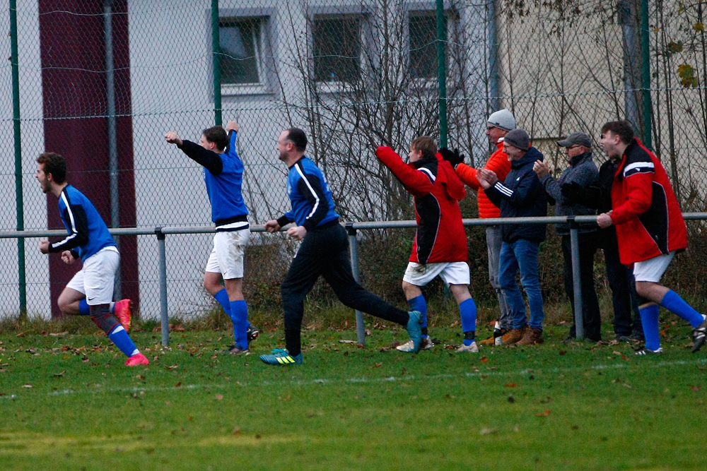 2. Mannschaft vs. (SG) SSV Warmensteinach / SV Weidenberg II (12.11.2023) - 88