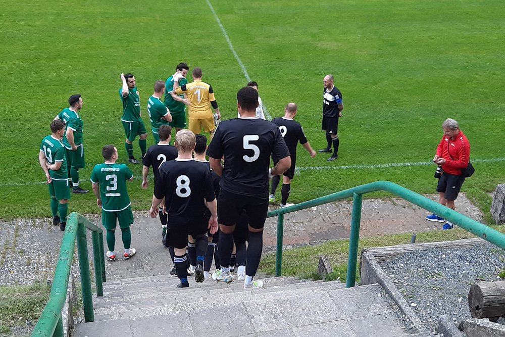 1. Mannschaft vs. TSV Neudrossenfeld II (02.05.2024) - 4