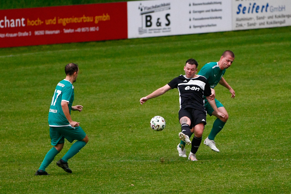 1. Mannschaft vs. TSV Neudrossenfeld II (02.05.2024) - 11